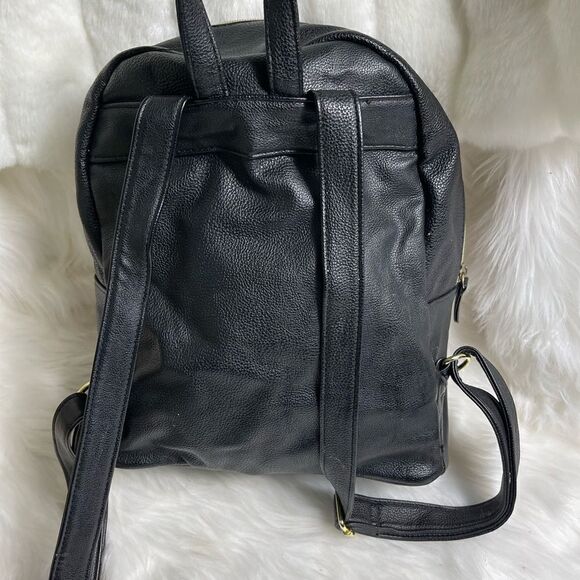 Betsey Johnson small quilted heart gray,pink,black backpack. white bow accent main image 8